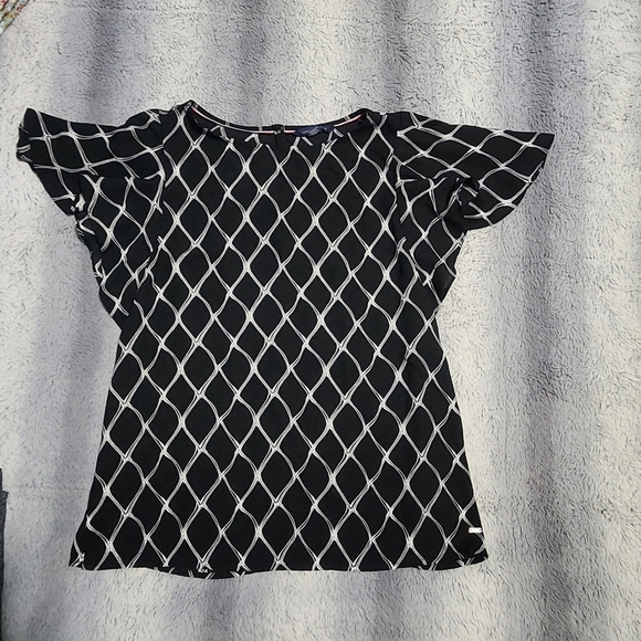 Black and white blouse - Picture 1 of 1